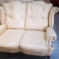 Divano chesterfield