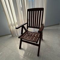 Poltrona in legno massello