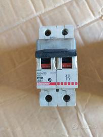 BTICINO F82A/20 INTERRUTTORE MAGNETOTERMICO