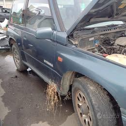 suzuki vitara ricambi