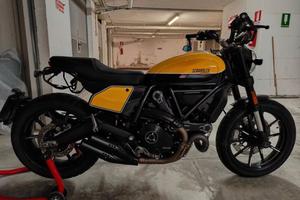 Ducati Scrambler FULL THROTTLE