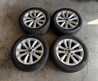 Cerchi e gomme da 16 Audi