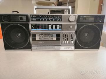 radio stereo Sanyo vintage anni 80