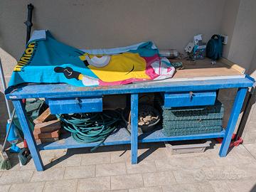 tavolo da lavoro in ferro