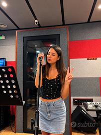 Cantante piano bar,animatrice