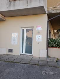 Immobile Commerciale per uso ufficio o commerciale