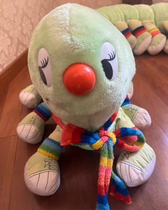 Peluche bruco lungo 6 metri