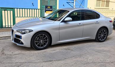 ALFA ROMEO GIULIA 2.2 DIESEL 150 CV – 2017