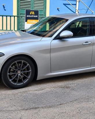 ALFA ROMEO GIULIA 2.2 DIESEL 150 CV – 2017