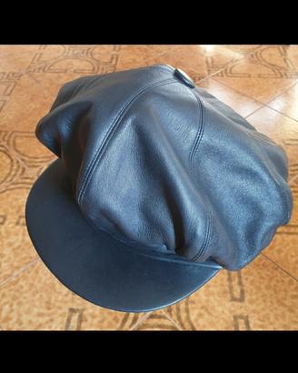 cappello in pelle