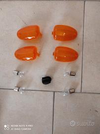 Frecce e tappo olio per BMW R1150R 