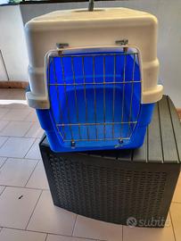 Trasportino per animali  in plastica rigida 