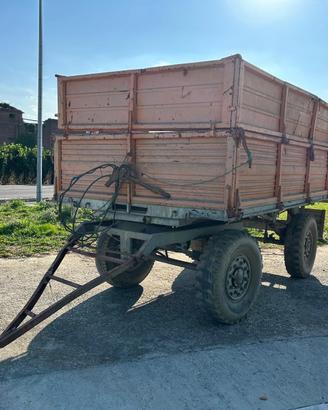 Rimorchio agricolo Artigiano- 50q- targa e librett