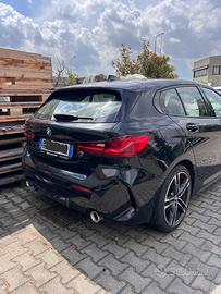 BMW 118d 2021