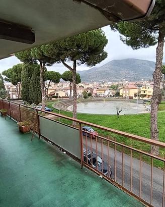 Appartamento di 120 m² con 3 locali a Cave