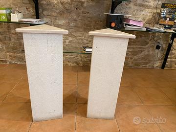 Colonna in travertino