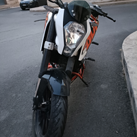 KTM Duke 125