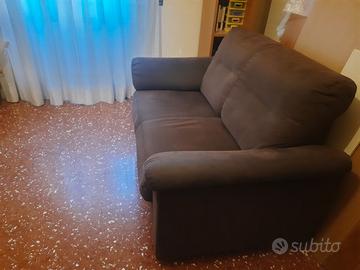 divano due posti