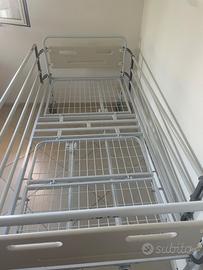 Letto per persona allettata