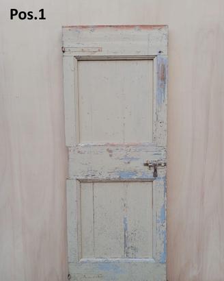 Falegnameria in chiusura: porte antiche