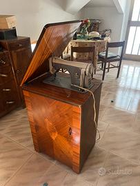 Macchina da cucire necchi modello 76