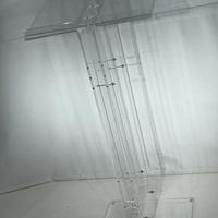 Leggio/ supporto in plexiglass