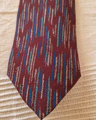 CRAVATTA  MISSONI, NUOVA. 