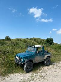 Suzuki Samurai Sj500