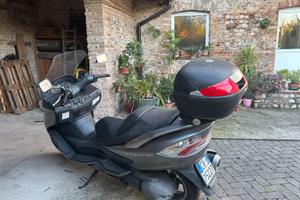 scooter Burgman 400