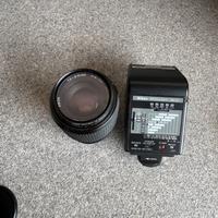 Obiettivo e flash Nikon vintage