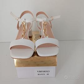 Sandali bianchi modello VB510313, numero 41.