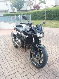 Kawasaki Z750