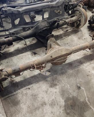 Ponte posteriore ISUZU D-MAX 2999cc diesel del 200
