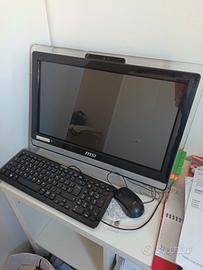 computer fisso scocca incorporata