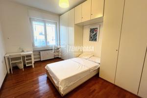 Stanza - Camera a Milano Via Vipacco 4 locali