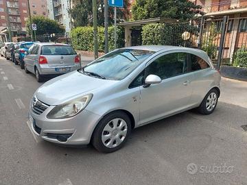 Opel Corsa 1.2 80CV 3 porte GPL-TECH Edition gomme