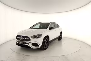 MERCEDES-BENZ GLA 180 d