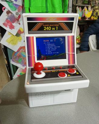 Videogioco portatile a batteria 