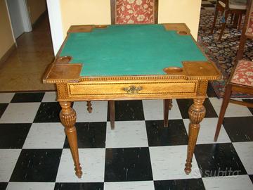 tavolino da gioco antico