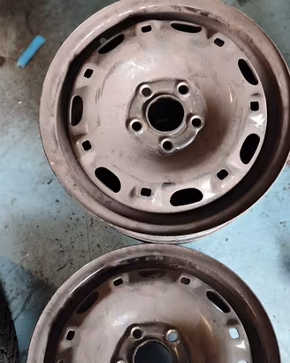 4 cerchi ferro vw polo 5jx14 ET 35