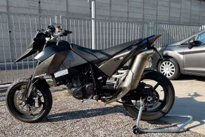 Ktm 690 Supermoto PRESTIGE