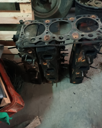 Testate per camion fiat 180. 619. 684 . 300