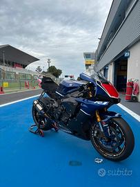 Yamaha R1 2017