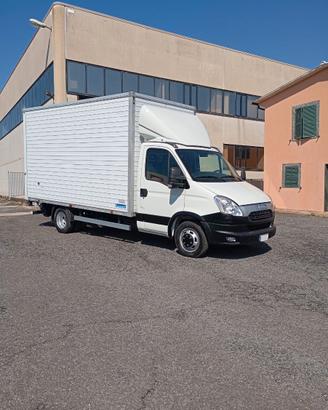 IVECO Daily. 35 C15