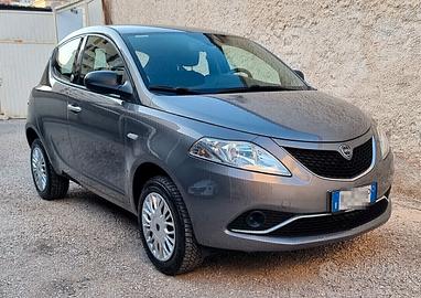 Lancia Ypsilon 900 Turbo 85 CV 5 porte Ecochic