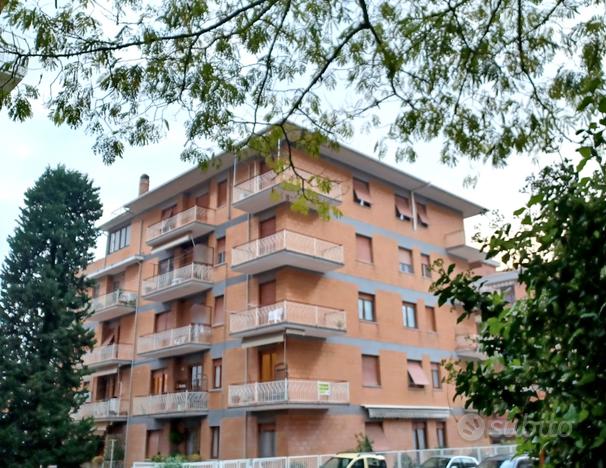 Ristrutturato zona residenziale