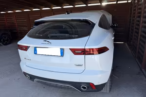 Jaguar E-Pace 2.0D 150 CV AWD aut. R-Dynamic S-INC