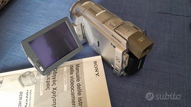 Videocamera Sony DCR-HC85E