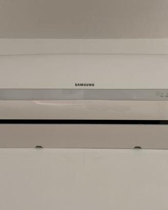 Climatizzatore samsung praticamente nuovo