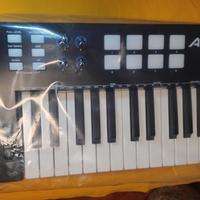 controller midi Alesis V25 MKII
